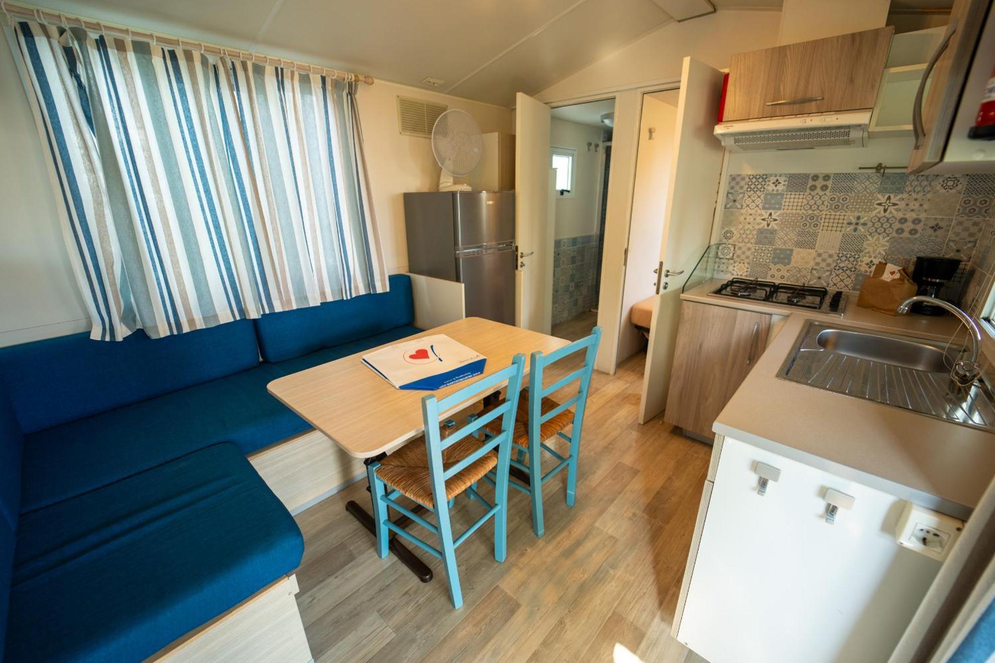 Vacanze Glamping Boutique San Felice del Benaco Room photo