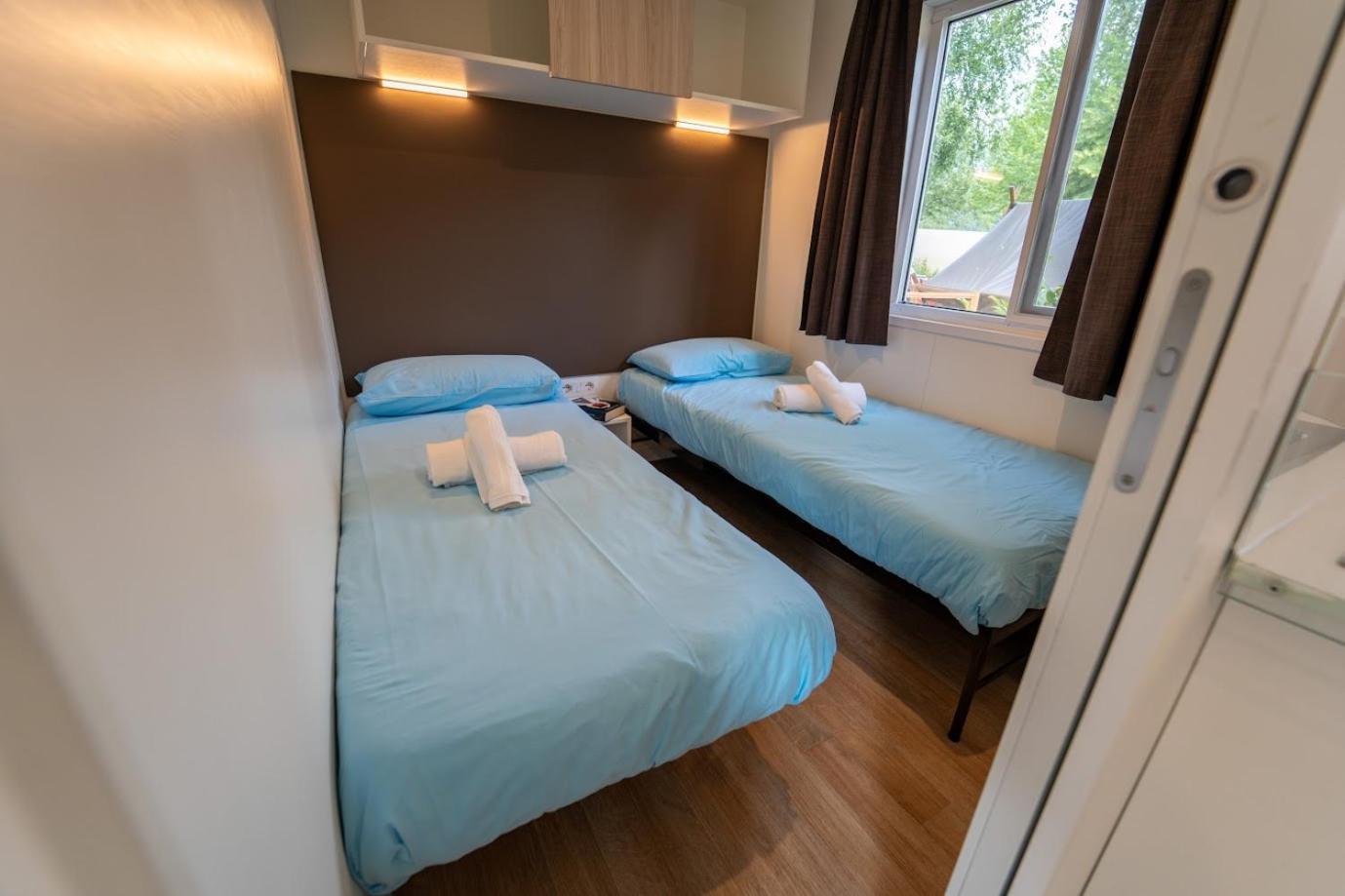 Vacanze Glamping Boutique San Felice del Benaco Room photo
