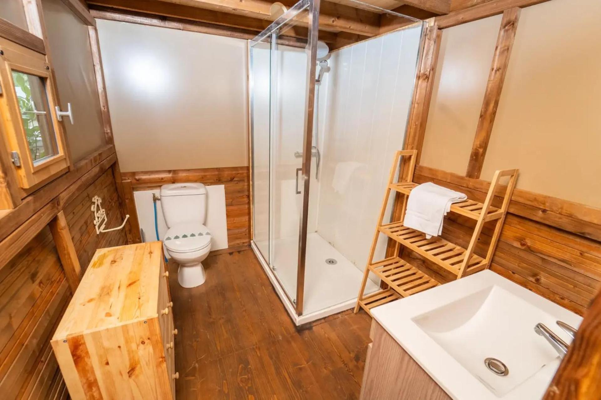 Vacanze Glamping Boutique San Felice del Benaco Room photo